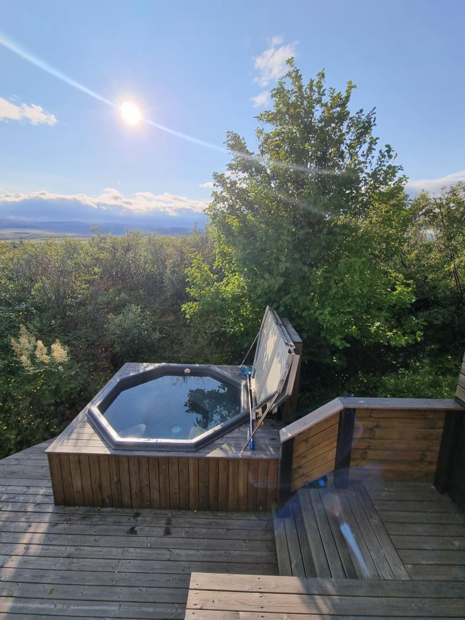 Local Cottage With Amazing View 셀포스 외부 사진